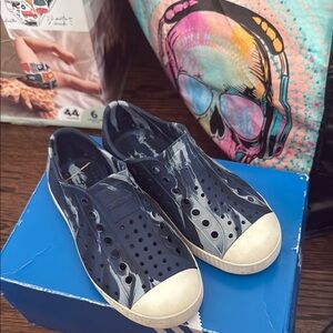 Native Blue and Cream Perforated Slip-Ons